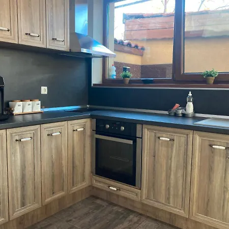 Affittacamere мегдана