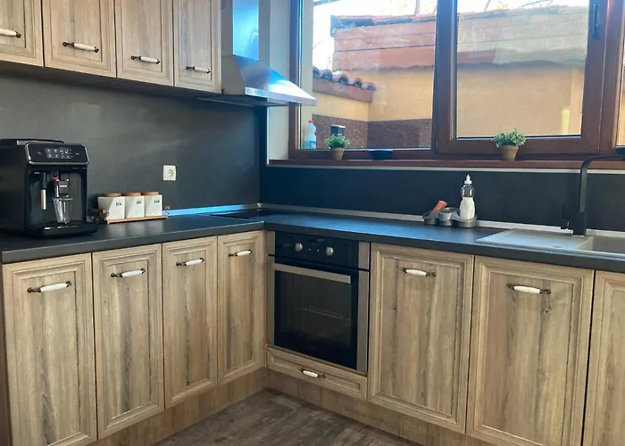 Къща за гости мегдана